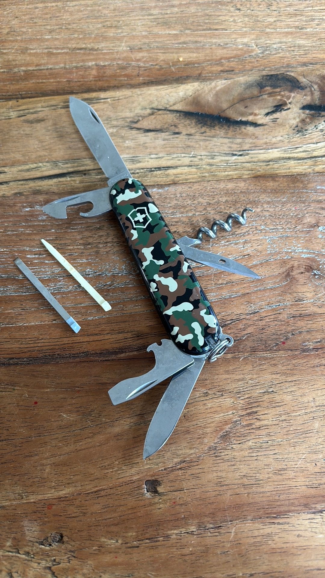 Victorinox Spartan Camouflage Zakmes - Multifunctioneel, Ophalen of Verzenden, Gebruikt