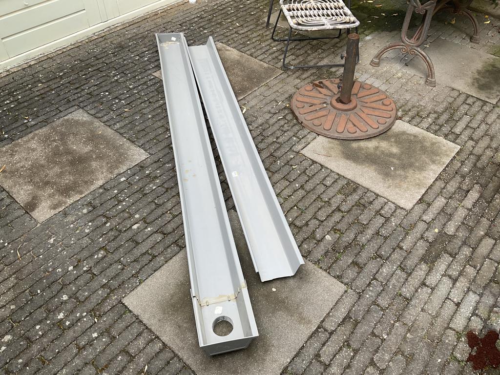 Dakgoot kunststof, Ophalen, Pvc, 2 tot 4 meter, Zo goed als nieuw