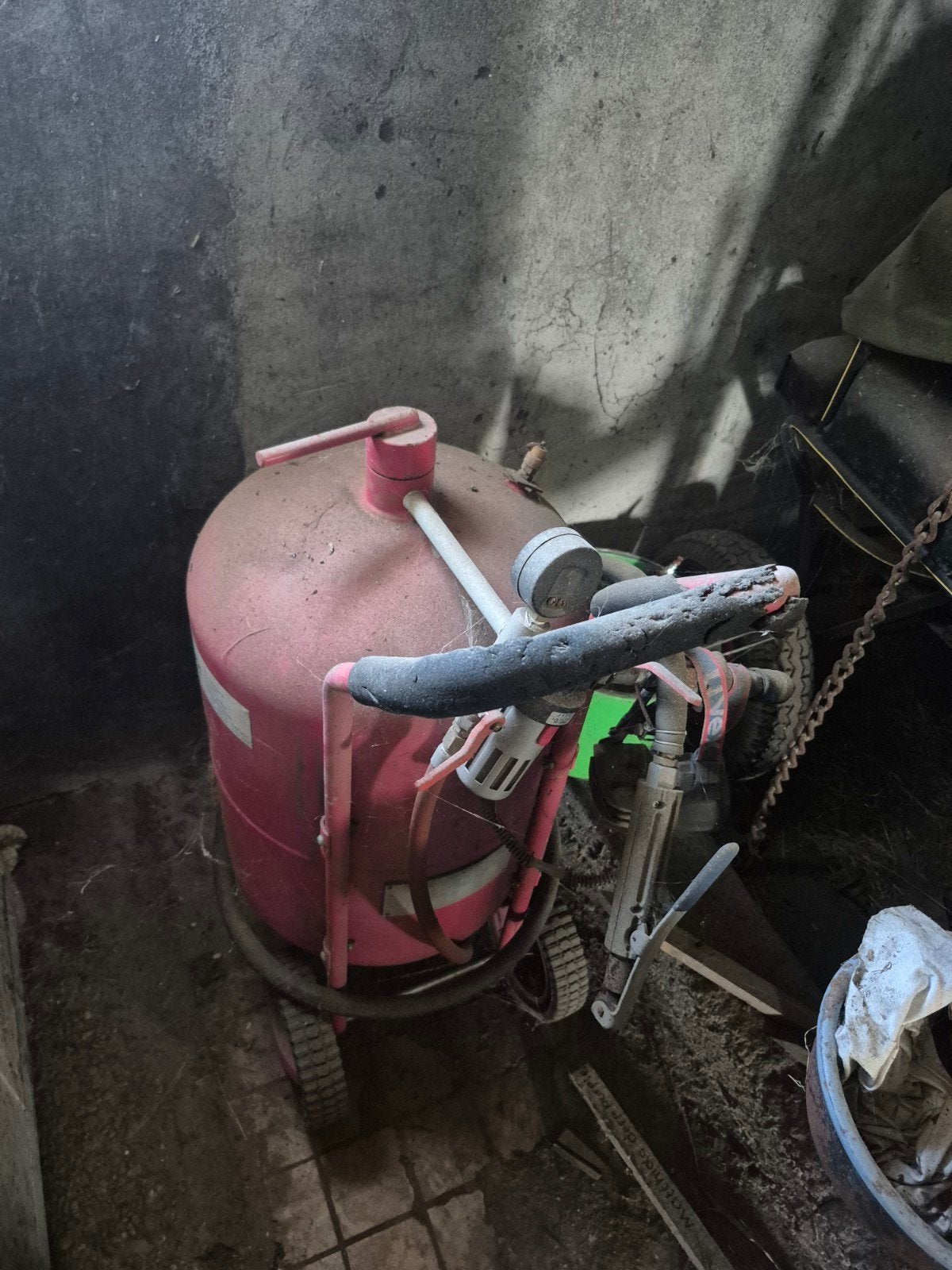 straal ketel en straalspuit, Doe-het-zelf en Verbouw, Betonmolens, Ophalen
