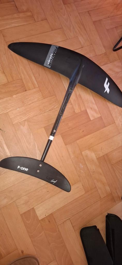 F-One Phantom 940 + x-short fuse + stab c275 surf, Watersport en Boten, Golfsurfen, Ophalen of Verzenden, Gebruikt, Overige typen