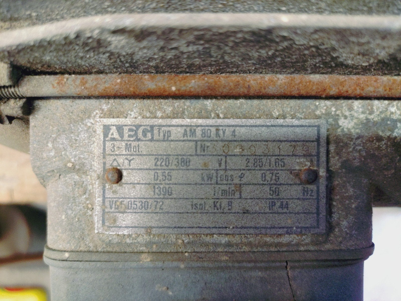 Te koop AEG elektromotor 380V.,1390 tpm. 0,55kW., Doe-het-zelf en Verbouw, Motoren, Ophalen of Verzenden, Gebruikt, Elektromotor