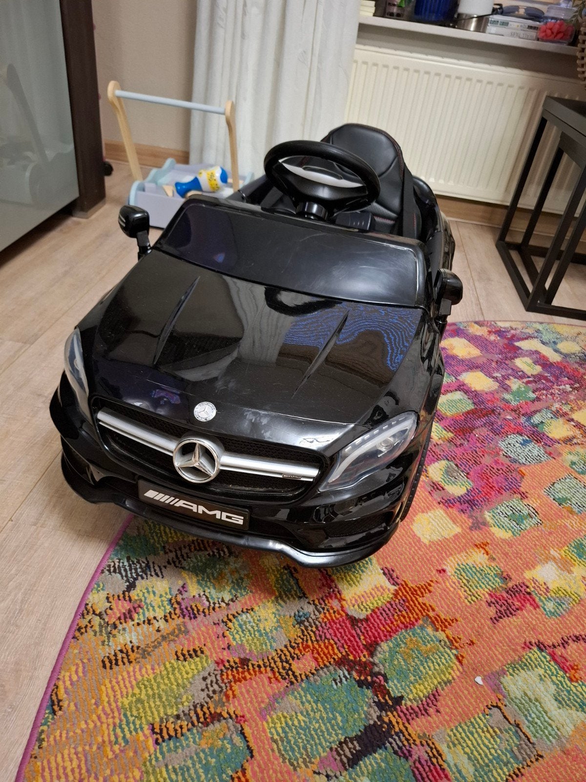 elektrische kinder auto Mercedes AMG, Kinderen en Baby's, Zo goed als nieuw