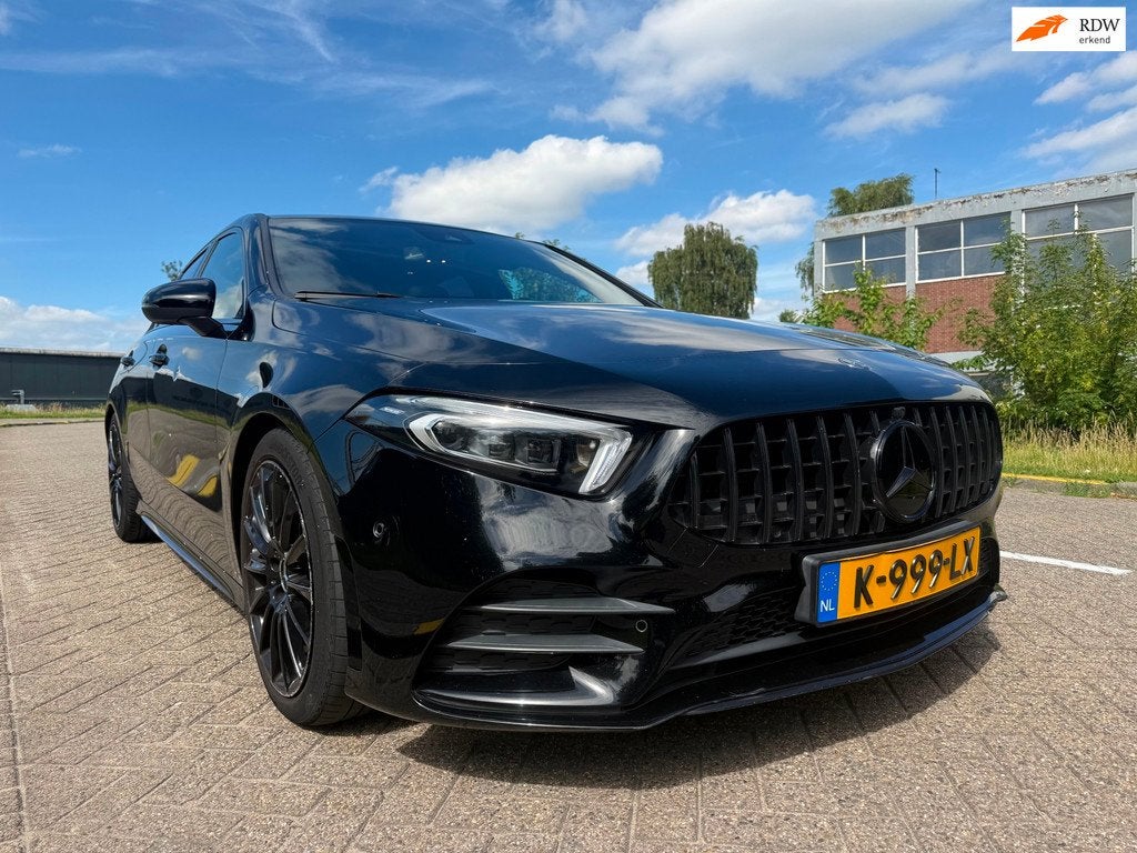 Mercedes-Benz A-klasse 200 Business Solution AMG, Stof, Gebruikt, Euro 6, 4 cilinders