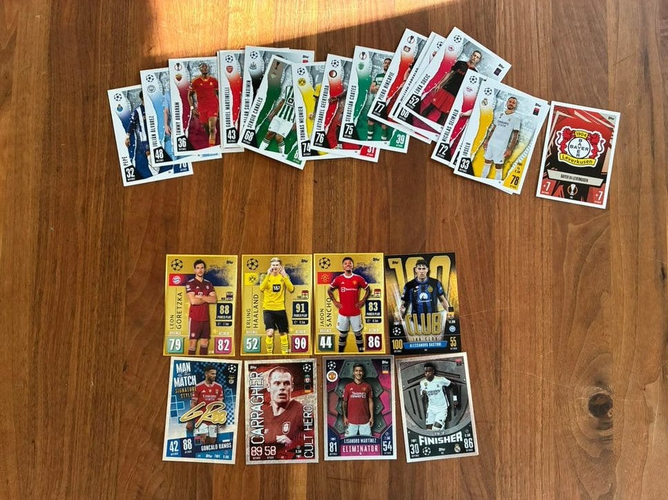 Topps match attax trading cards, Ophalen of Verzenden, Zo goed als nieuw, Meerdere plaatjes