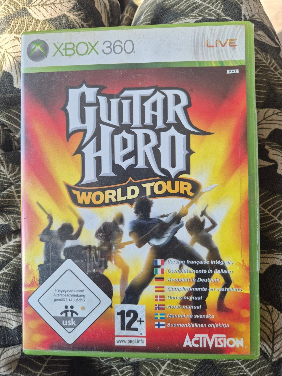 Guitar Hero World Tour Xbox 360 - Compleet met handleiding, Ophalen of Verzenden