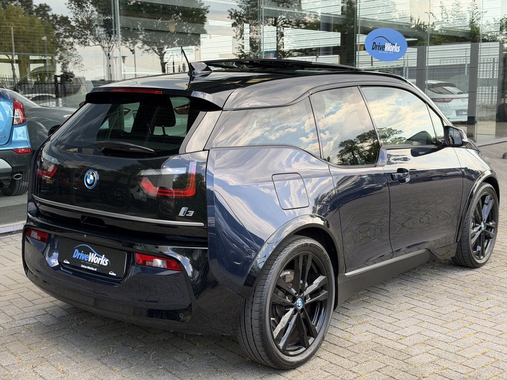 BMW i3 120Ah 42 kWh | Panorama | H&K | SOH 97% | Carplay | C, Auto's, BMW, Automaat, Achterwielaandrijving, Gebruikt, Met garantie (alle)
