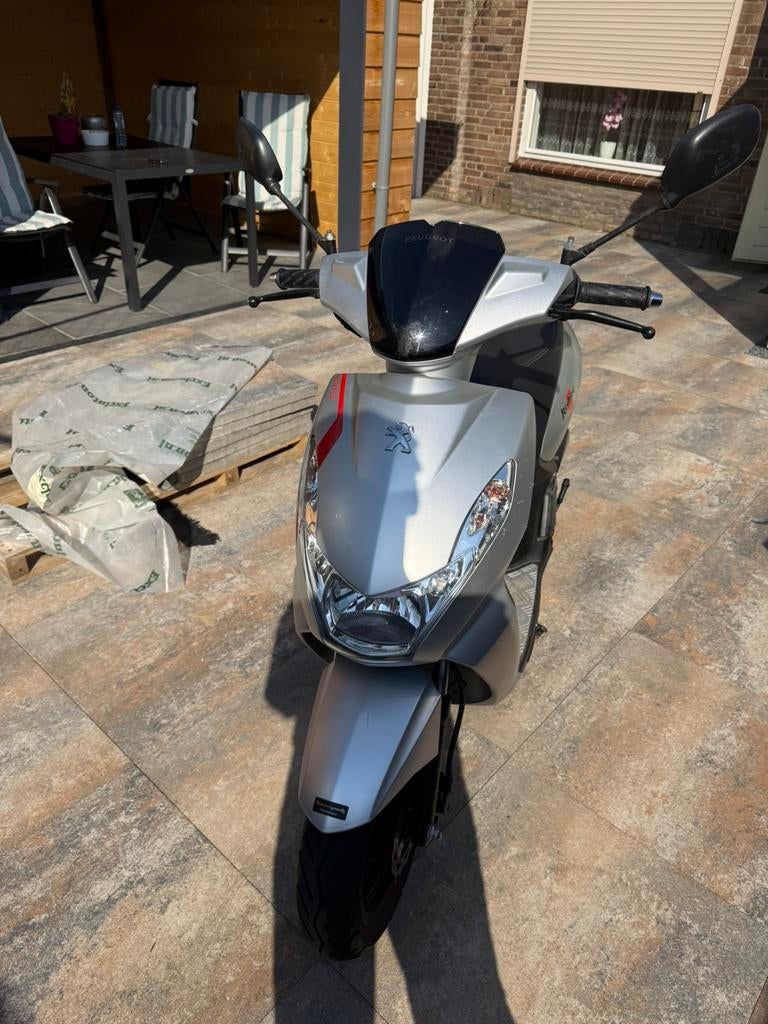 Peugot kisbee rs 50cc 4t snor, Overige modellen, Ophalen of Verzenden, Zo goed als nieuw, Benzine