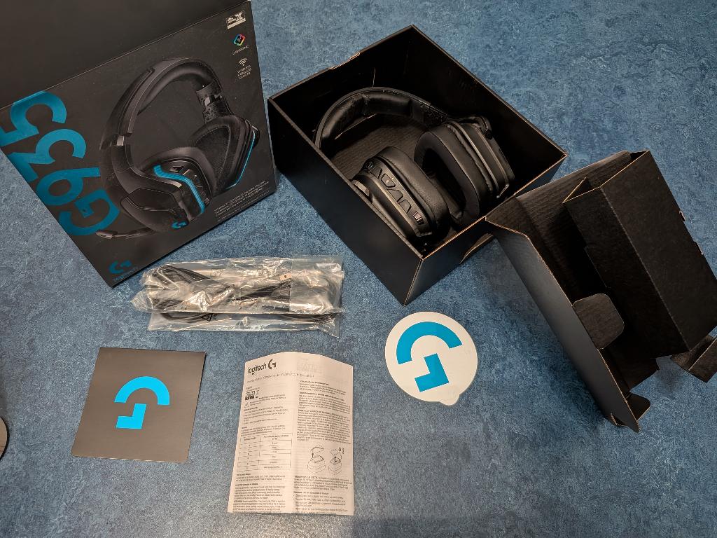 Logitech G935 Wireless 7.1 Surround Sound Lightsync Zwart, Computers en Software, Headsets, Logitech, Mute-functie, Ophalen of Verzenden