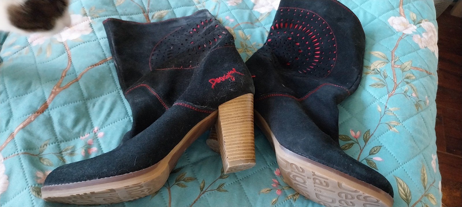 Desigual zwarte suède laarzen met hak - Maat 41, Hoge laarzen, Zwart, Ophalen of Verzenden, Zo goed als nieuw