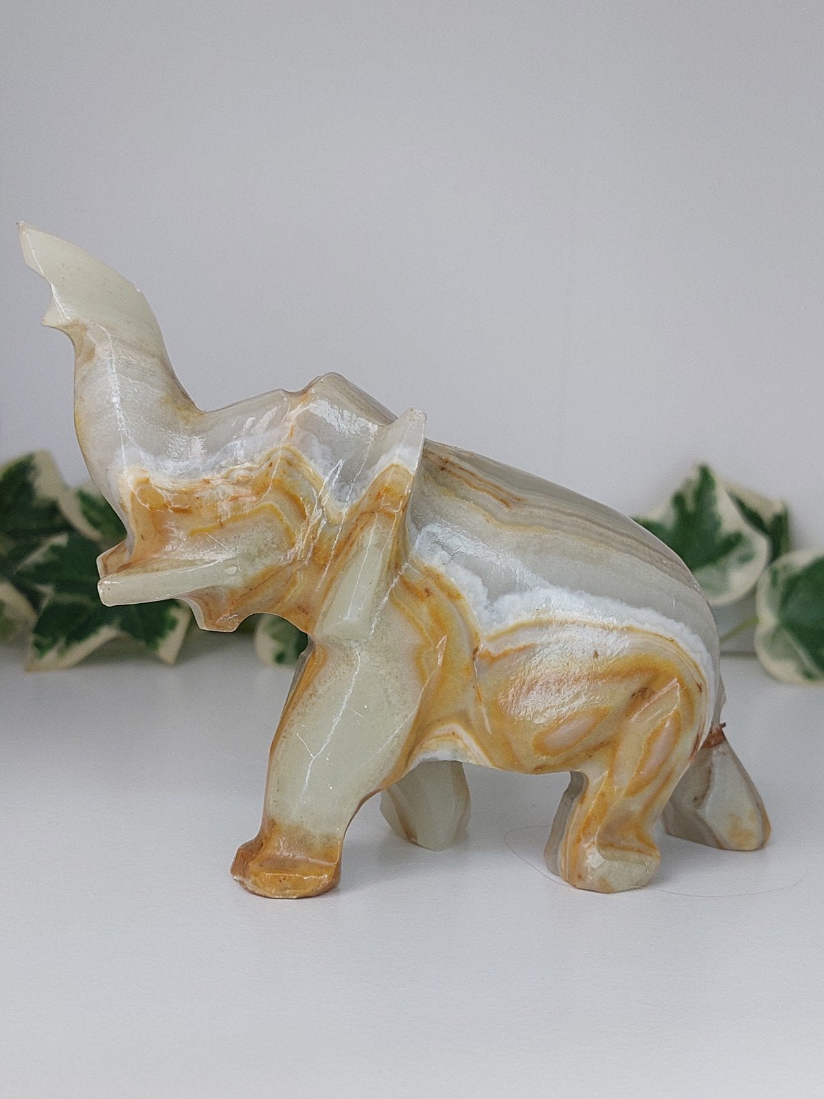 Olifant van "Afghaanse jade" waarschijnlijk B-keusje, Sieraden, Tassen en Uiterlijk, Ophalen of Verzenden
