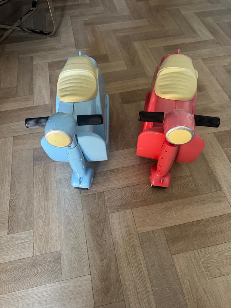 Skoot kinderkoffer loopscooters loopkoffer handbagage 2 x, Ophalen of Verzenden, Gebruikt