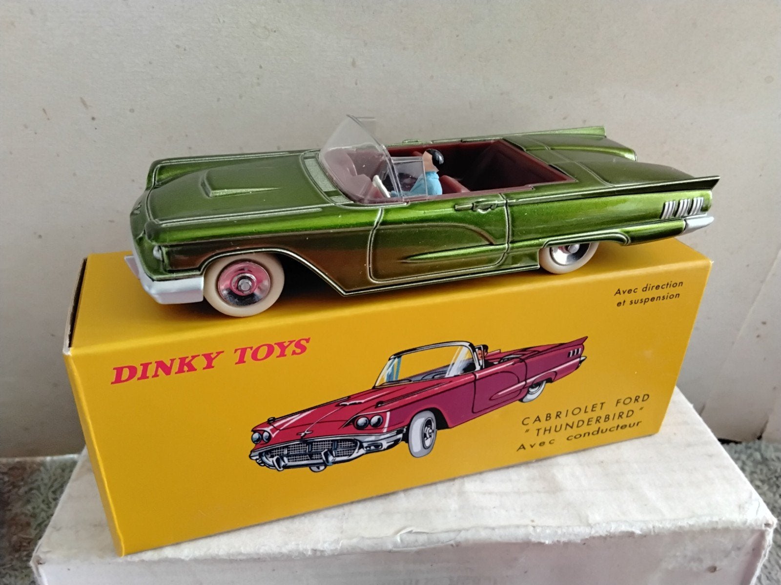DINKY TOYS ATLAS CABRIOLET FORD NO 555, Verzenden, Auto, Dinky Toys