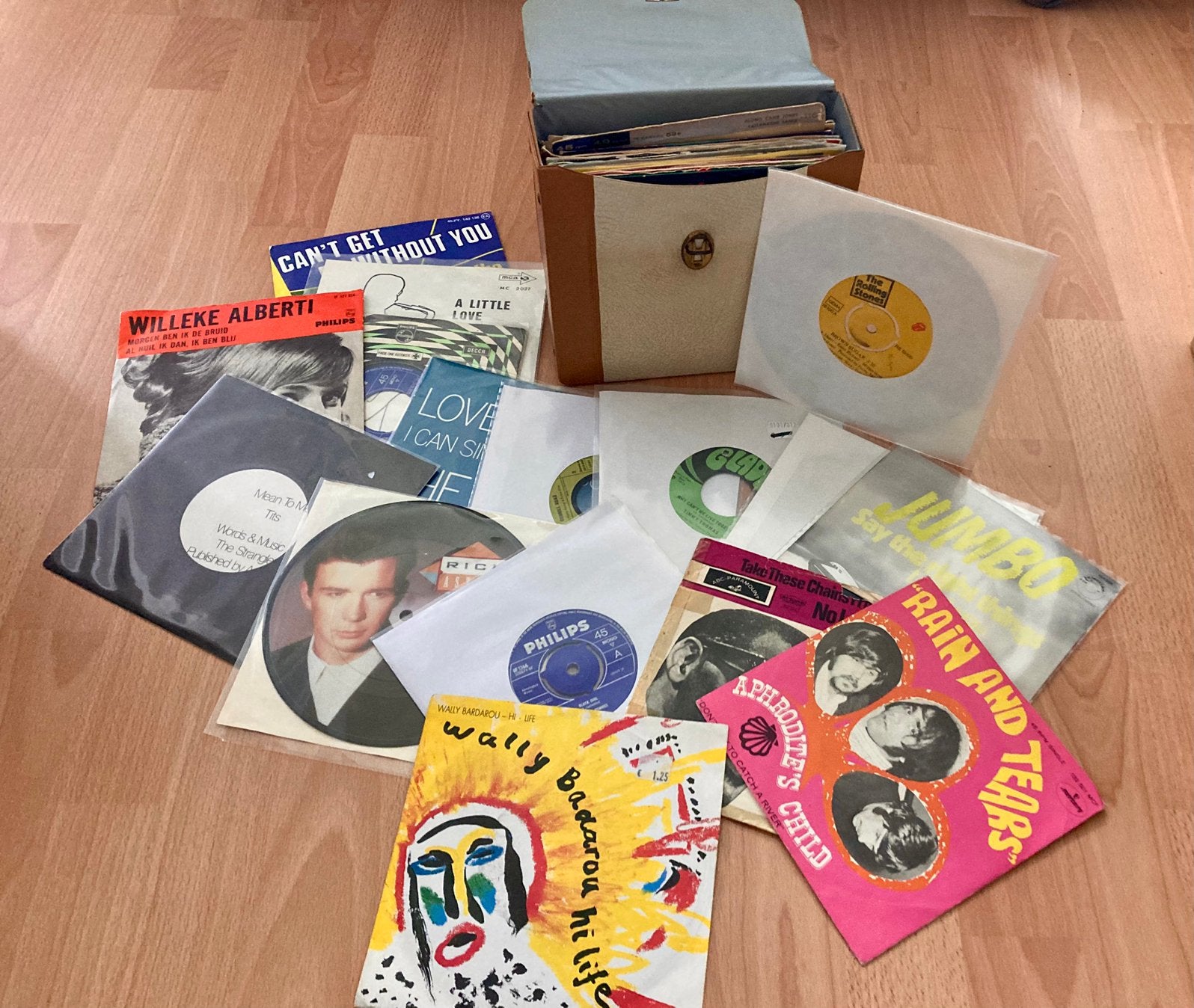 Platenkoffer met singles oa Rolling Stones etc, Cd's en Dvd's, Verzenden, Gebruikt, Pop