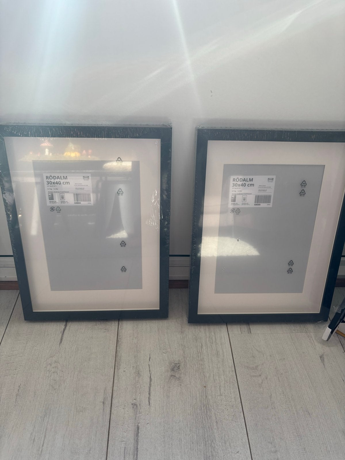 2x IKEA RÖDALM Fotolijst 30x40 cm - Zwart, Ophalen, Nieuw, Fotolijst, Met glas