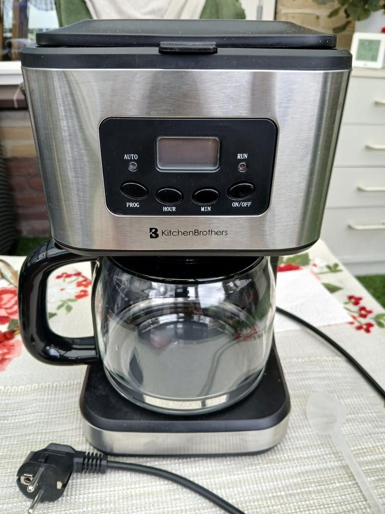 KitchenBrothers Koffiezetapparaat met Timer, Witgoed en Apparatuur, Koffiezetapparaten, 10 kopjes of meer, Koffiemachine, Gemalen koffie