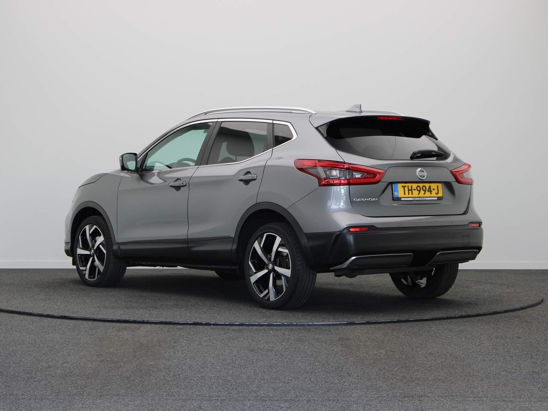 Nissan Qashqai 163pk Tekna | Voorruit verwarming | stoel ver, Auto's, Voorwielaandrijving, Dealer onderhouden, 1618 cc, Gebruikt