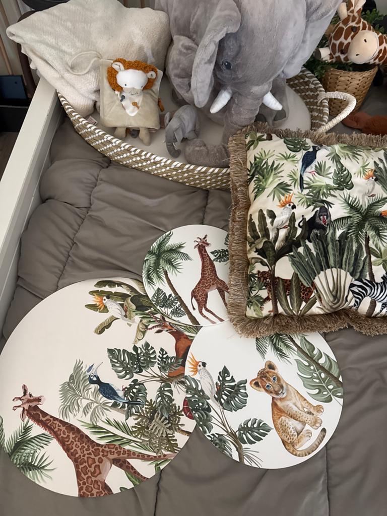 Grote Jungle Knuffel- en Decoratieset voor Kinderkamer, Ophalen, Gebruikt, Kleed of Kussen