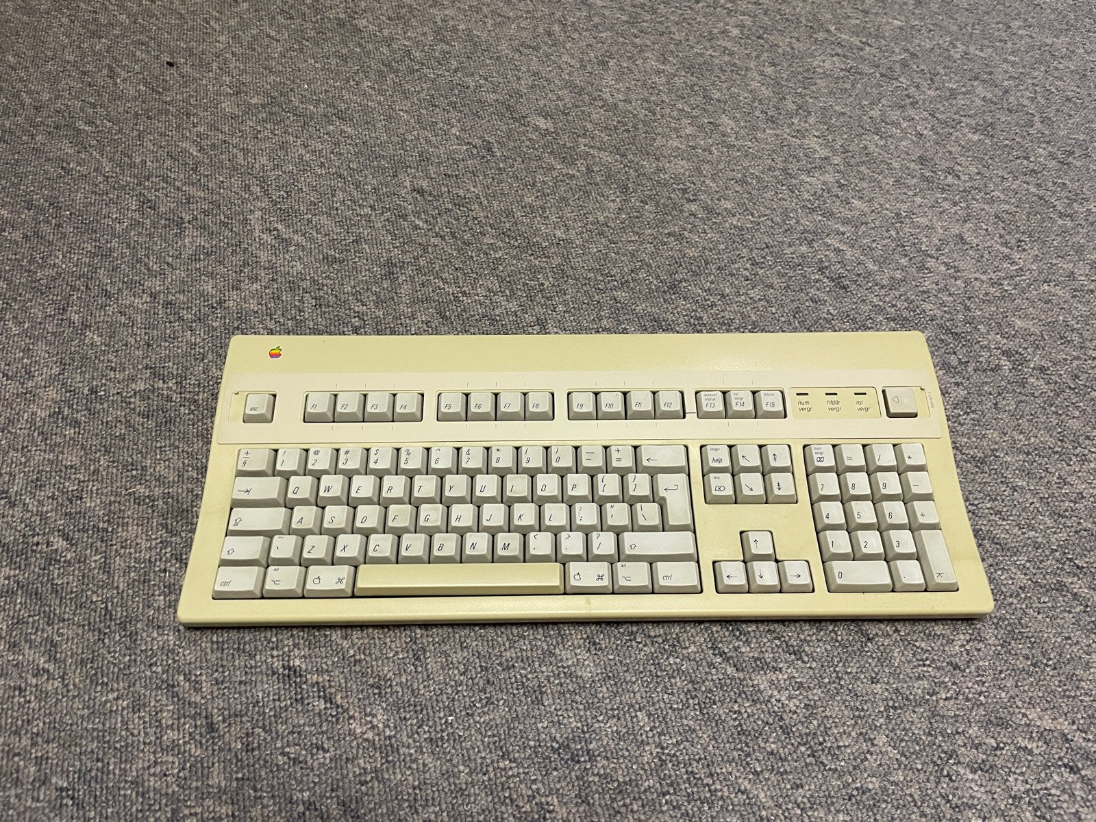 Vintage Apple Macintosh Toetsenborden - M0118 & M3501, Computers en Software, Ophalen of Verzenden