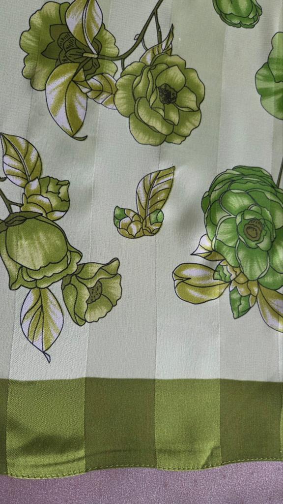 Bellasima Sjaal met Groene Bloemenprint, Kleding | Dames, Mutsen, Sjaals en Handschoenen, Maat 38/40 (M), Bellasima, Ophalen of Verzenden