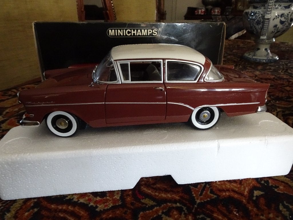 MOOIE OPEL REKORD P 1/1958 MINISCHAMPS 1;18, Ophalen of Verzenden, Zo goed als nieuw, Auto, MiniChamps