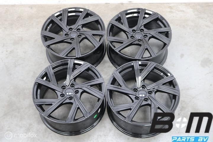 NIEUW 17 inch velgen VW Polo 2G - 6C 6R! 5x100 7,5J ET40 ., Gebruikt, Velg(en)