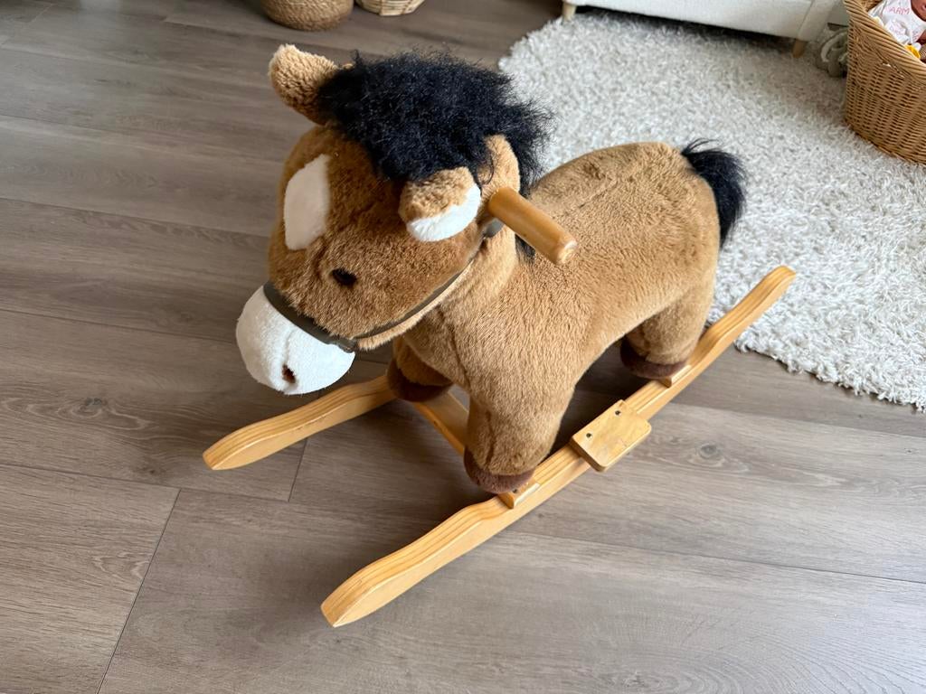 Hobbelpaard met geluid, Ophalen, Zo goed als nieuw
