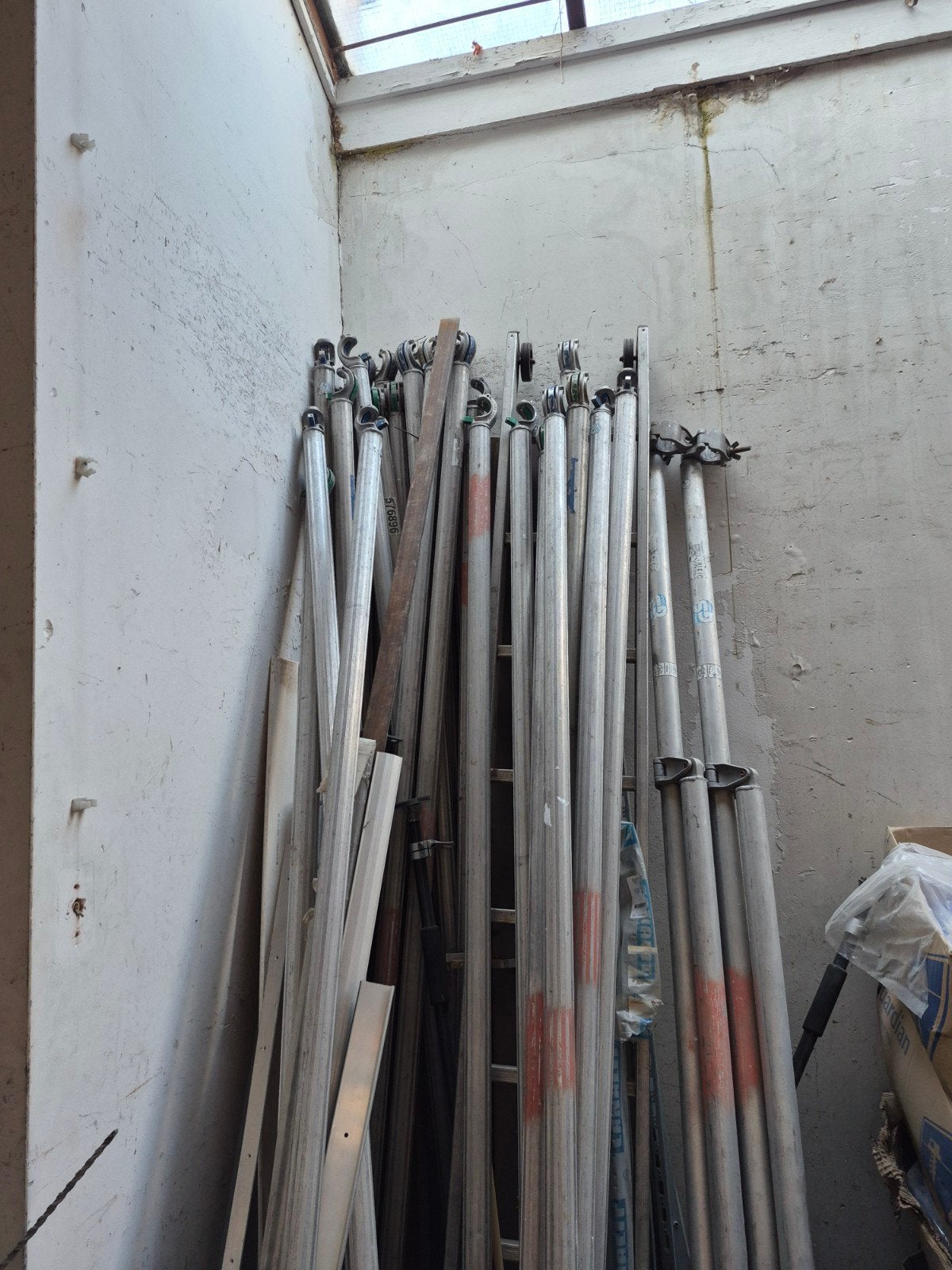 Diverse steigeronderdelen - Gebruikt, goede staat, Ophalen, Overige typen, 5 meter of hoger