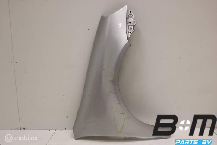 Spatscherm RV  VW Golf 5 Variant / Jetta LA7W 1K5821022A, Auto-onderdelen, Gebruikt