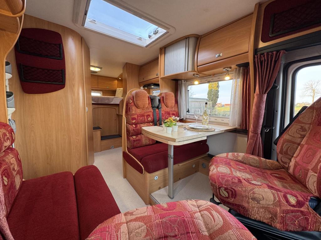 Challenger Trigano Airco Trekhaak Dwarsbed, Caravans en Kamperen, Campers, Buitenlamp, Standaard zit, Fiat, Contact@challenger.tm.fr