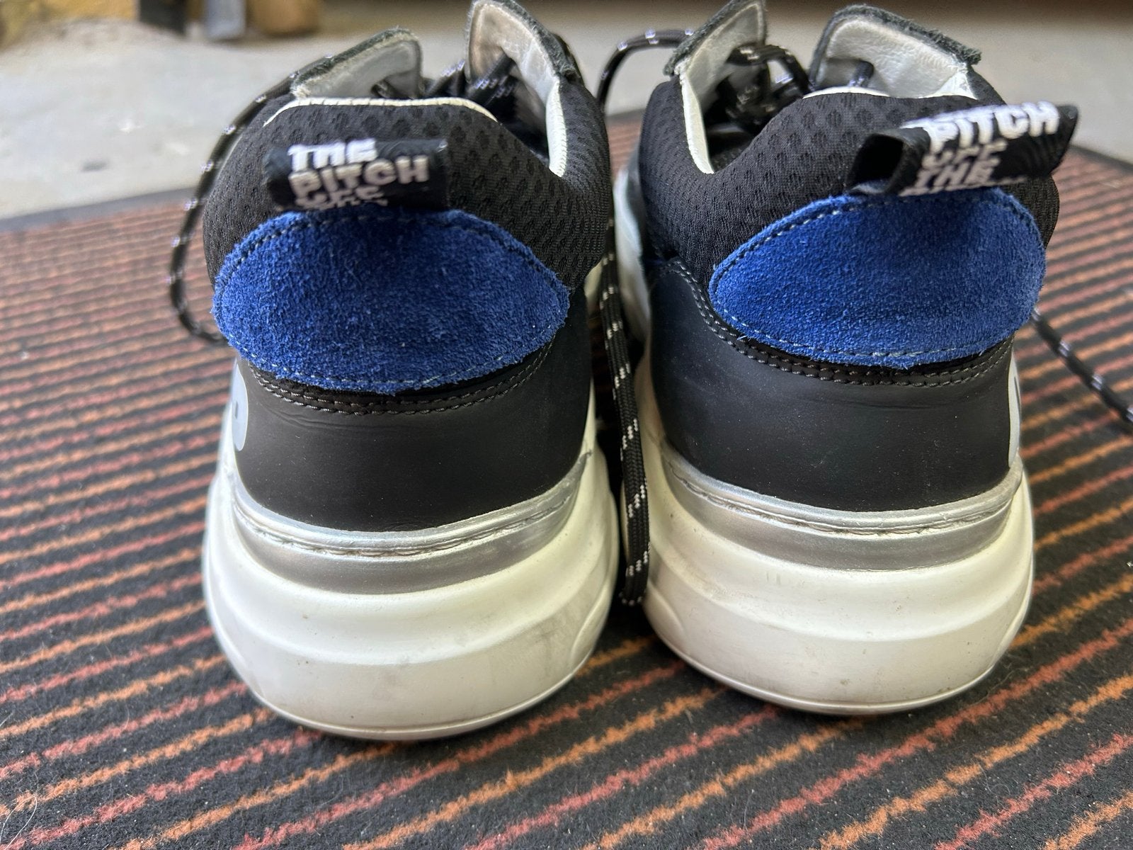 Off the Pitch sneakers - Zwart met blauw accent, Ophalen, Gedragen, Zwart, Sneakers of Gympen