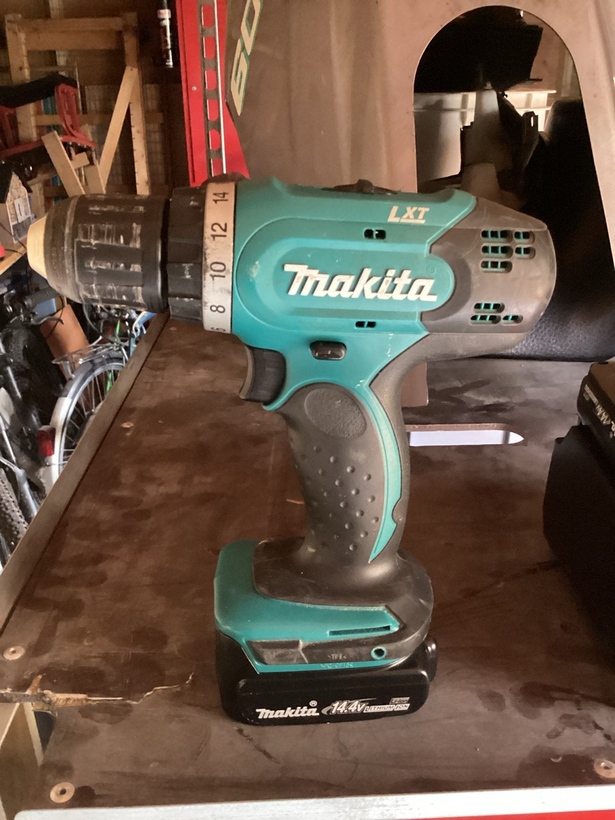Makita BDF343 Accuboormachine met lader en accu