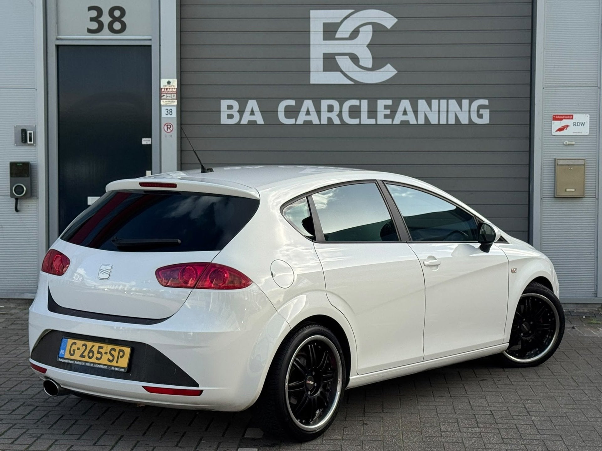 Seat Leon 1.8 TFSI Style | Automaat | Cruise | Climate | Ele, Auto's, Euro 5, 15 km/l, Gebruikt, 680 kg