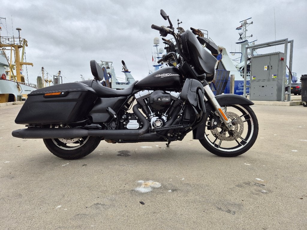 Harley Davidson Street Glide, 2 cilinders, Occasion, Particulier, Meer dan 35 kW