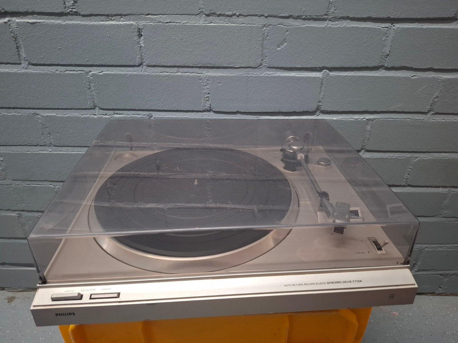 Philips F7124 Platenspeler met F4220 Versterker - Defect, Ophalen, Philips, Automatisch, Platenspeler