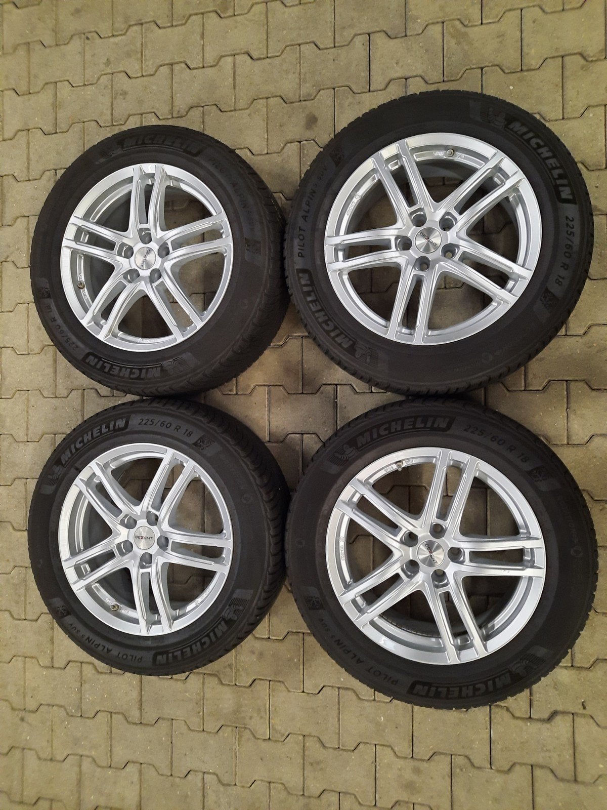 18 inch velgen 5×108 FORD KUGA VOLVO XC40 XC60 LYNKCO WINTER, Auto-onderdelen, 18 inch, Gebruikt, Banden en Velgen, Personenwagen