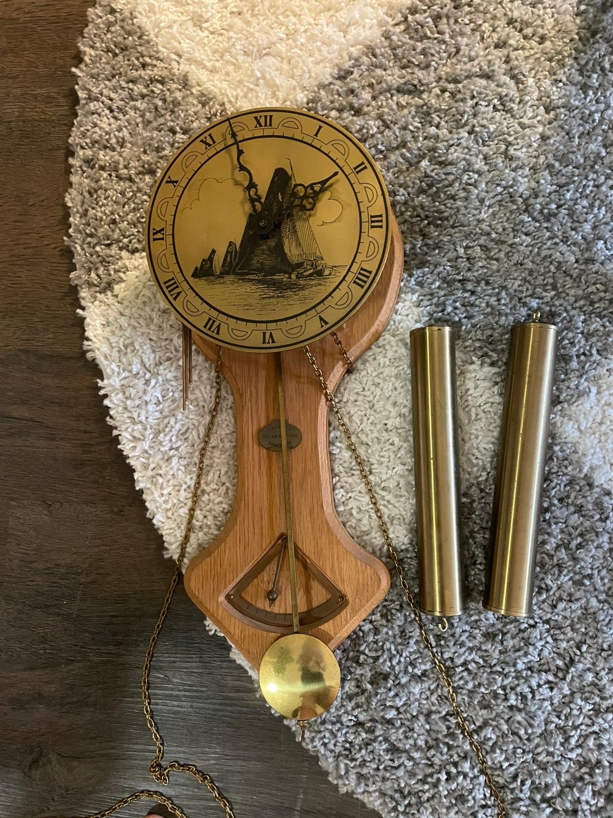 Wandelklok. Antiek, Ophalen