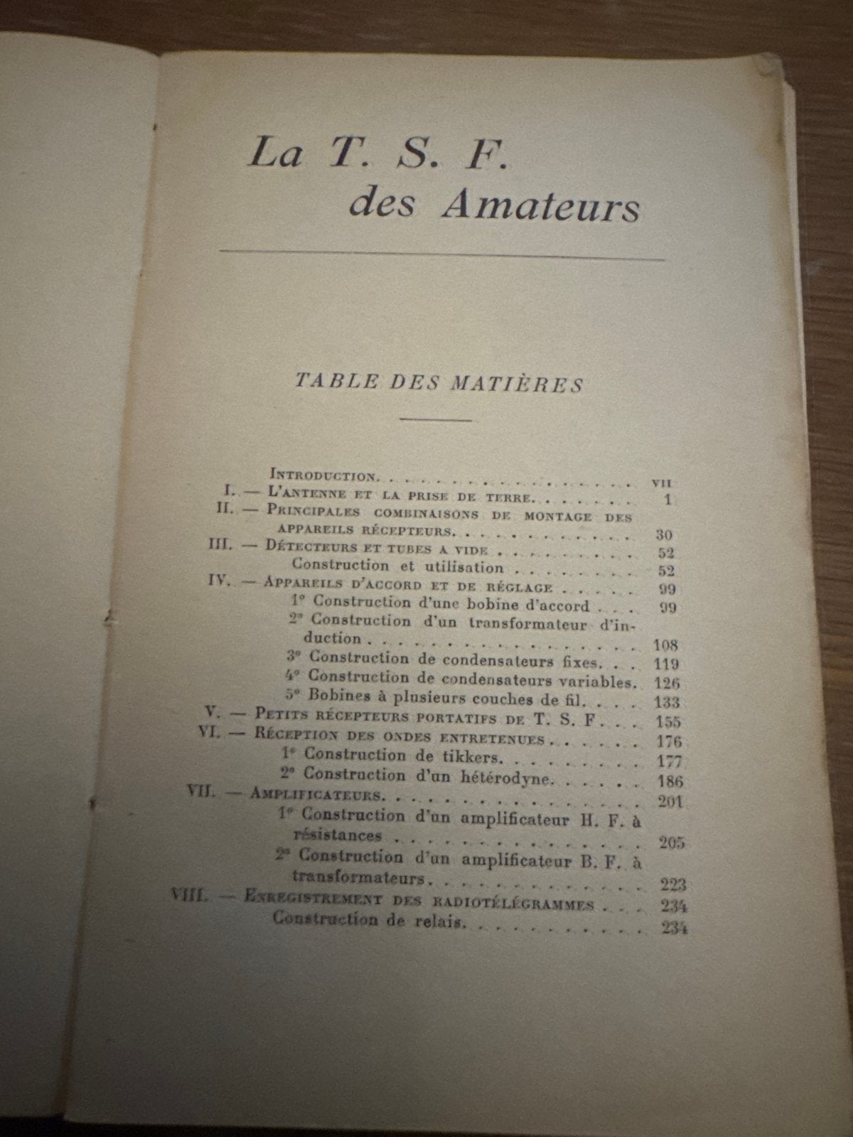 Foto 3 van La T.S.F. des Amateurs - Franck Duroquier (1922)