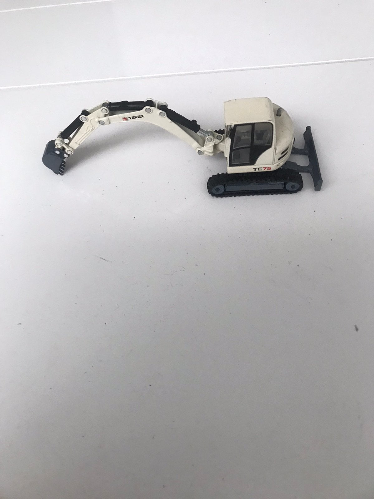 Terex TC 75 mini graver graafmachine van Siku in nieuwstaat, Ophalen, Zo goed als nieuw, Auto