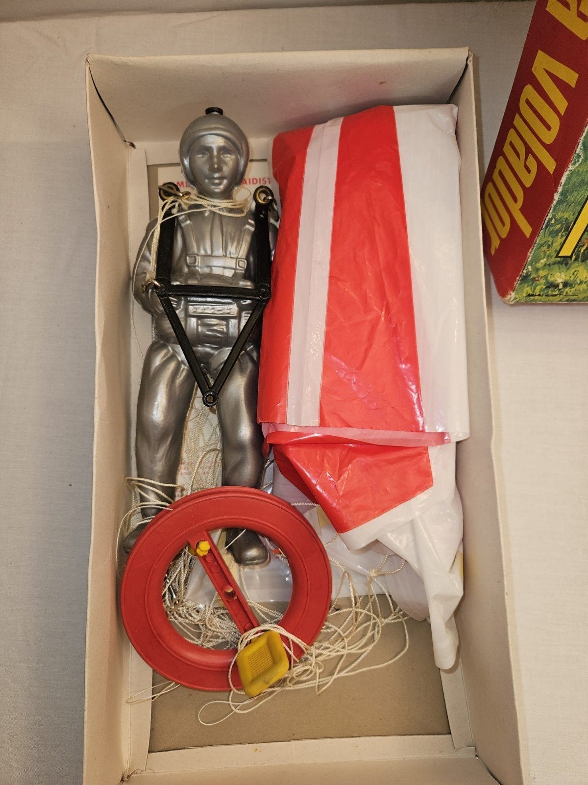 Vintage Cometa Paracaidista Parachutist Speelgoed, Ophalen of Verzenden, Jongen of Meisje