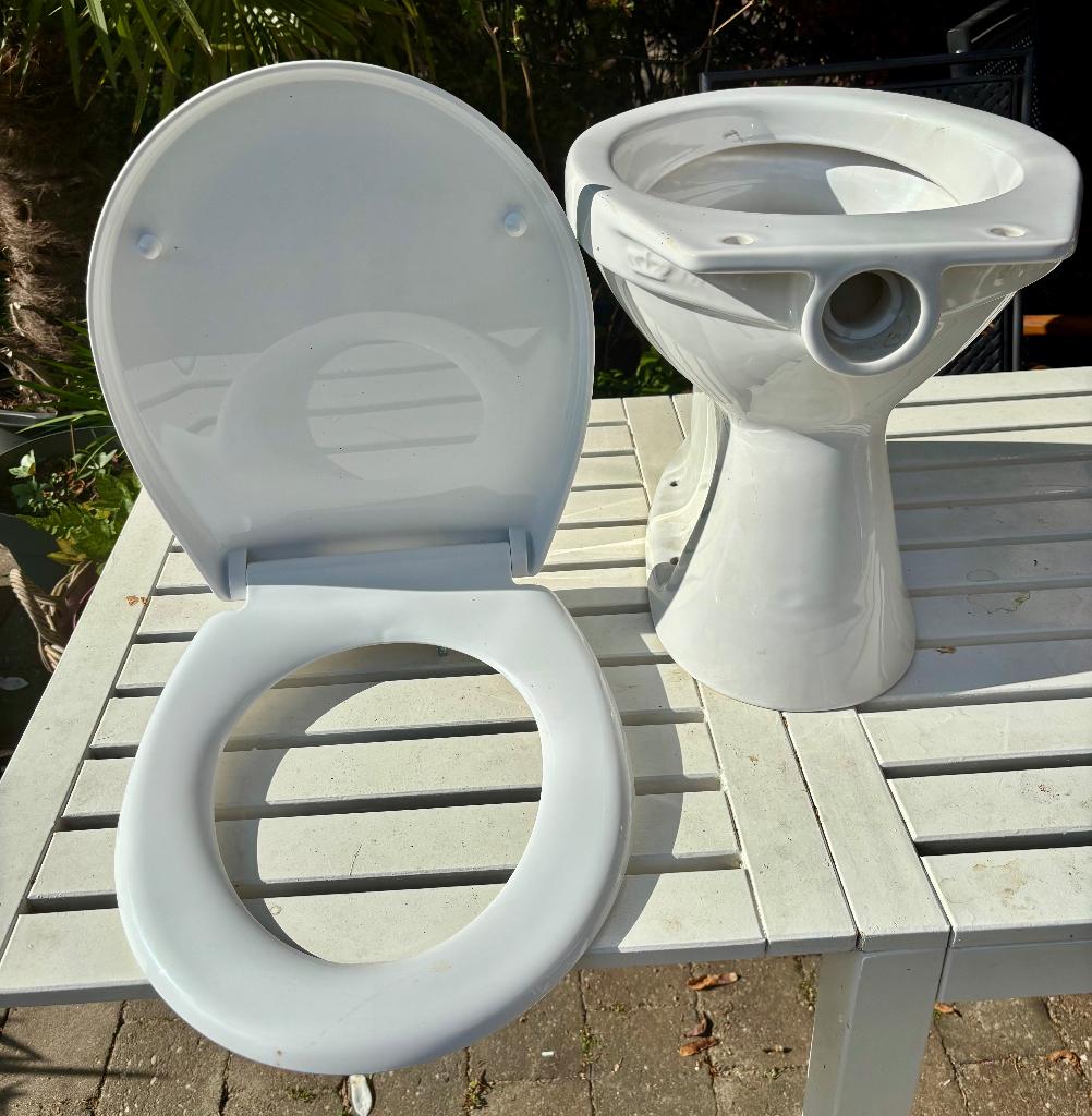 Toiletpot, Doe-het-zelf en Verbouw, Sanitair, Ophalen, Nieuw, Steen, Toilet