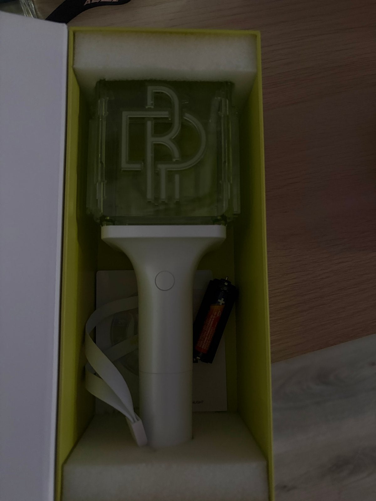 NCT Dream Official Lightstick - 1/2 keer gebruikt concert, Verzenden, Zo goed als nieuw