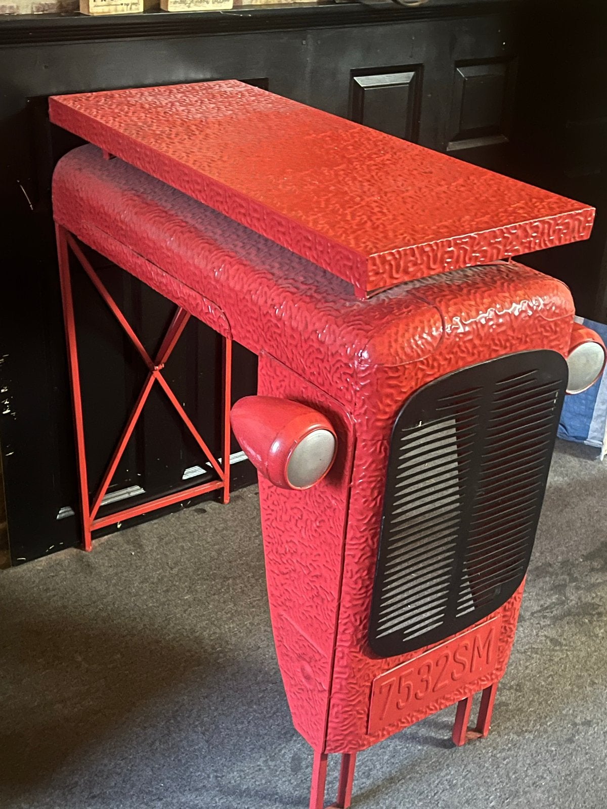Unieke Vintage Tractor Bar - Rode Blikvanger, Ophalen, Nieuw