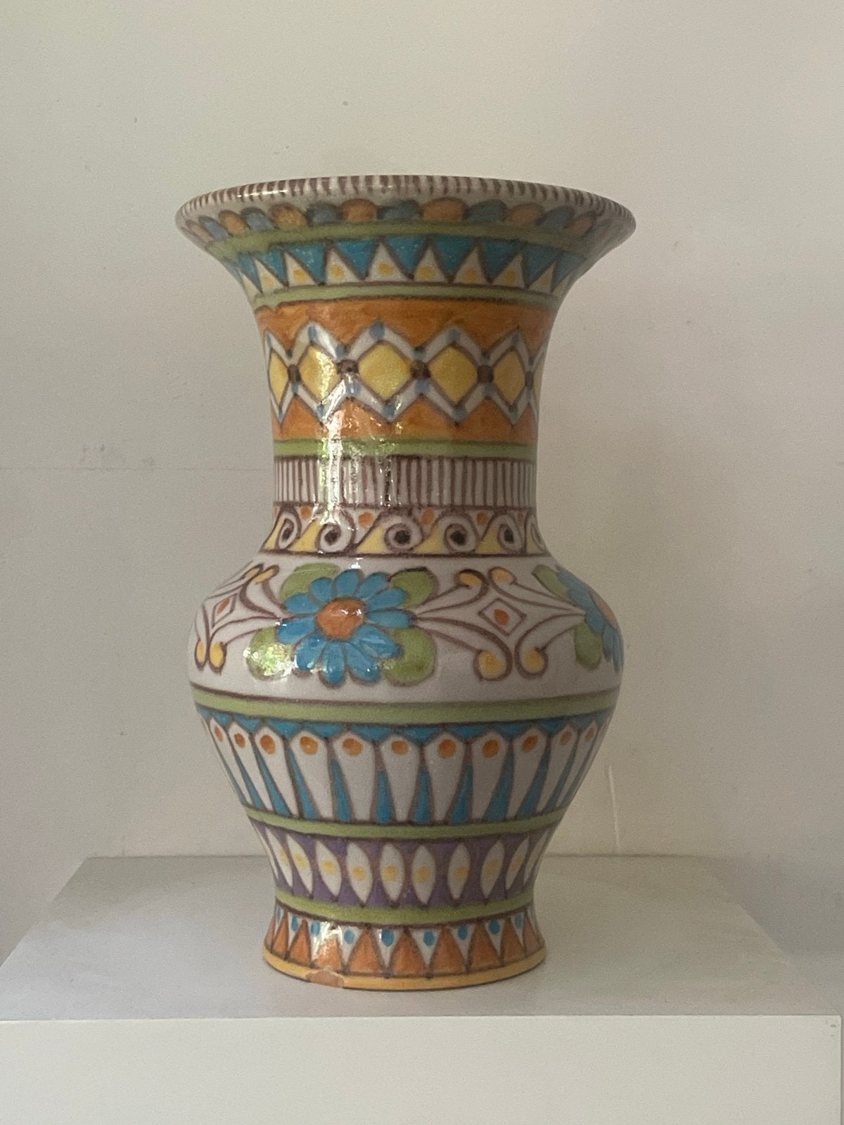 Vintage handgeschilderde vaas met bloemmotief, Ophalen of Verzenden