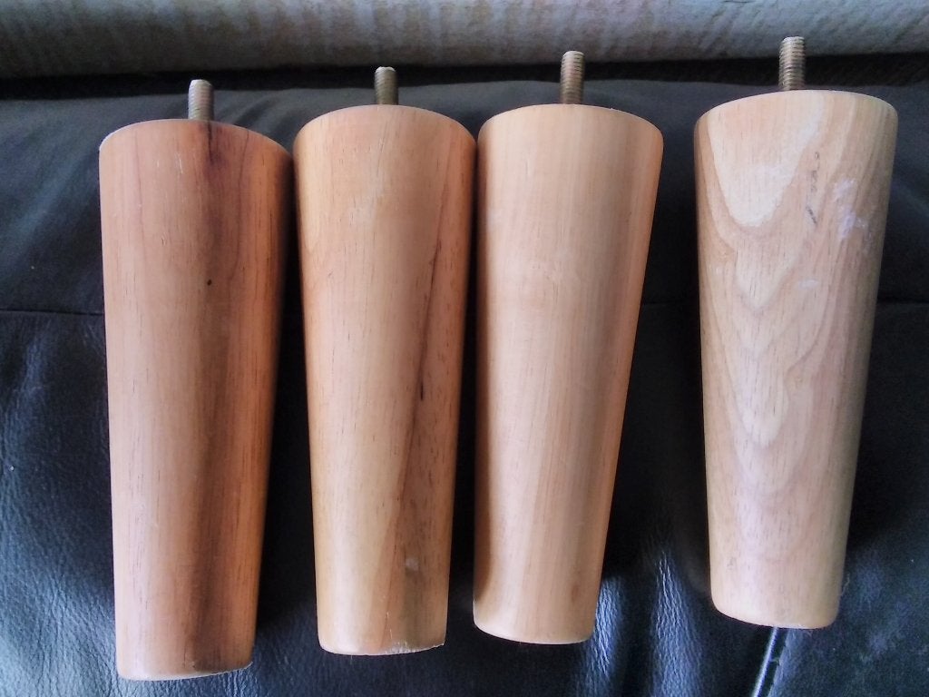 4 Houten Meubelpoten - Licht Beschadigd, Ophalen of Verzenden, Gebruikt, 100 tot 250 mm, Overige typen