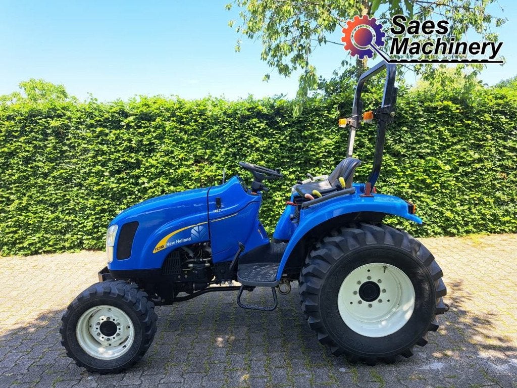 New Holland TC31D (HST) - Miditrekker, Zakelijke goederen, Agrarisch | Tractoren, New Holland, tot 80 Pk, Gebruikt