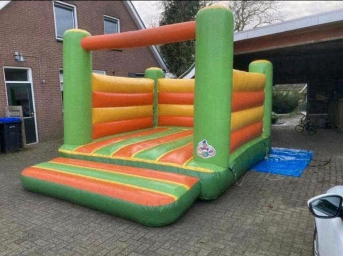 Verschillende springkussen springkussens vanaf 55 per dag, Ophalen of Verzenden, Zo goed als nieuw, Overige