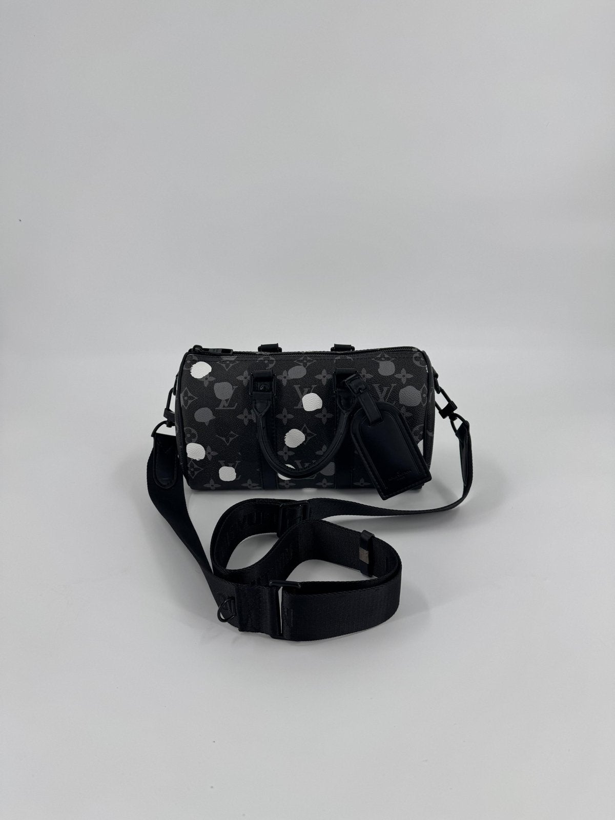 Louis Vuitton Keepall Bandoulière 25 Monogram Eclipse, Ophalen of Verzenden, Zo goed als nieuw, Zwart, Overige typen