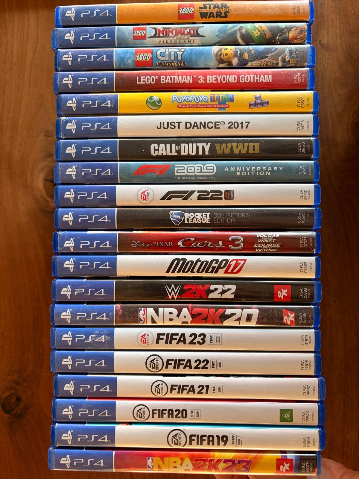 Grote collectie PS4 games: FIFA, NBA, F1, Call of Duty, Gebruikt, Vanaf 18 jaar, Verzenden, Overige genres