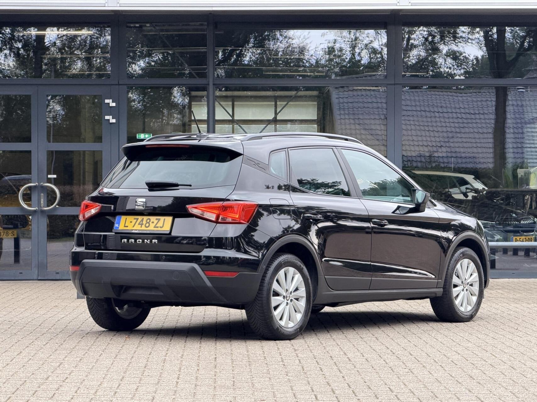 Seat Arona 1.0 TSI Style Business Intense Plus| Camara | Key, Auto's, Voorwielaandrijving, Dealer onderhouden, Gebruikt, 1064 kg