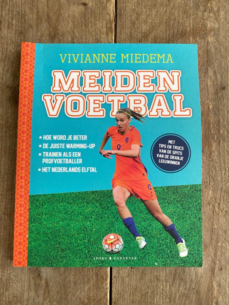 Vivianne Miedema - Meidenvoetbal, Ophalen of Verzenden, Zo goed als nieuw, Balsport